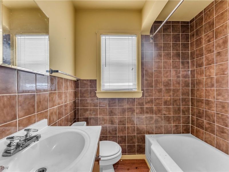 11909 Avon Avenue, Cleveland, OH 44105 Photo 11