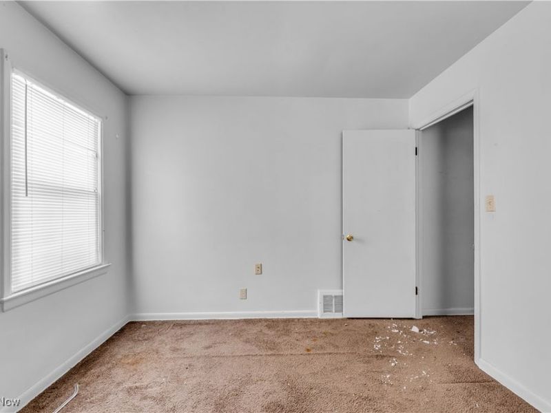 11909 Avon Avenue, Cleveland, OH 44105 Photo 7