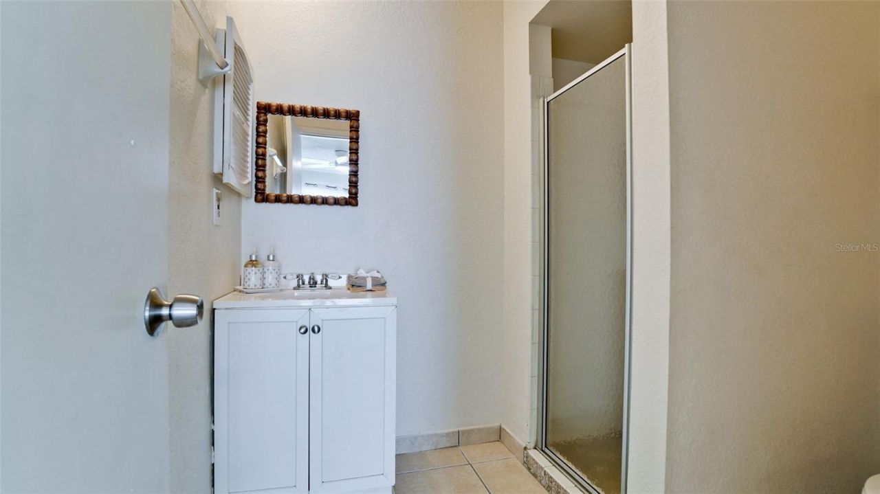 7811 43rd Avenue Drive W, Unit 19-A, Bradenton, FL 34209 Photo