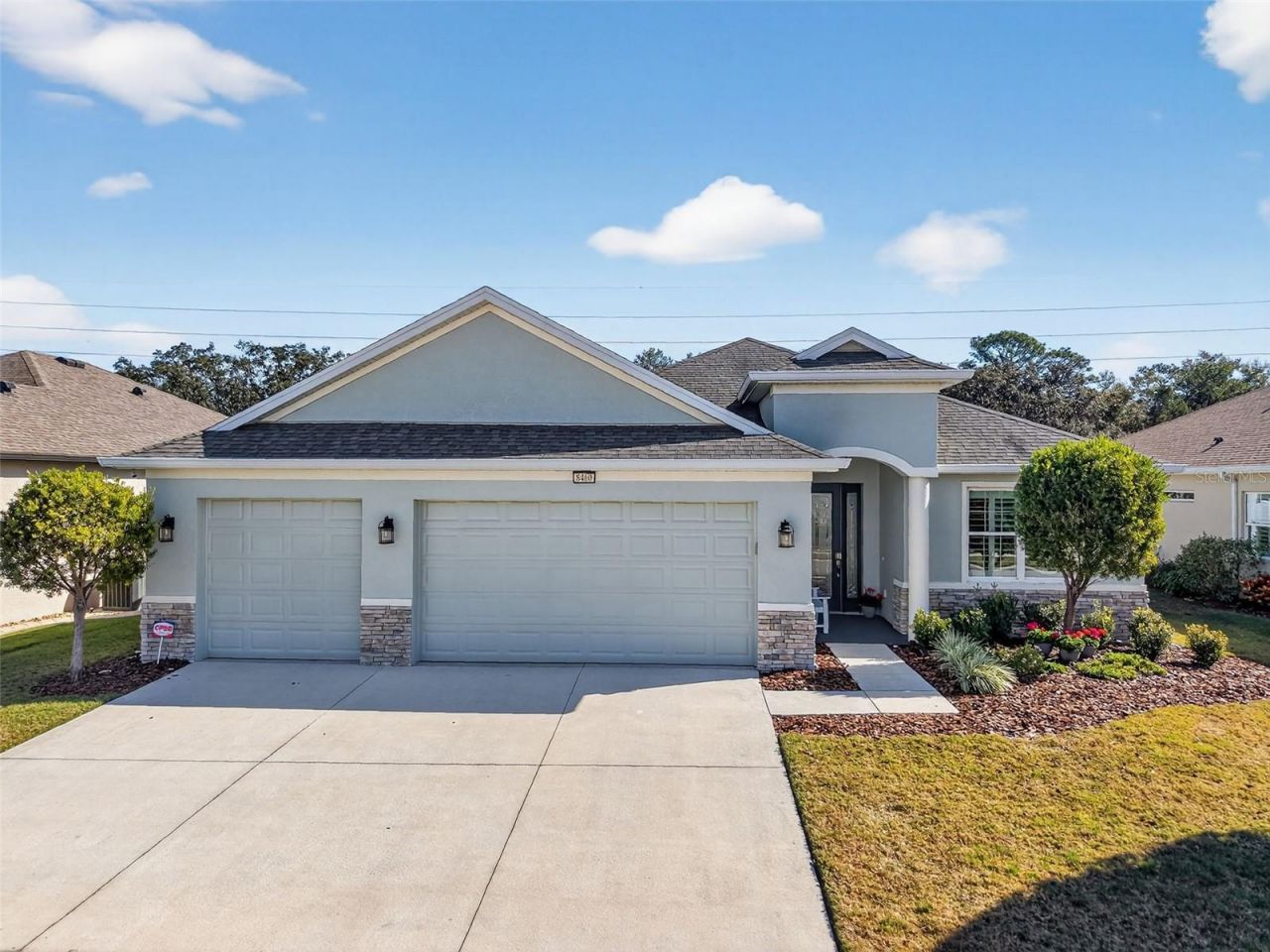 8460 Bridgeport Bay Circle, Mount Dora, FL 32757 Main Photo