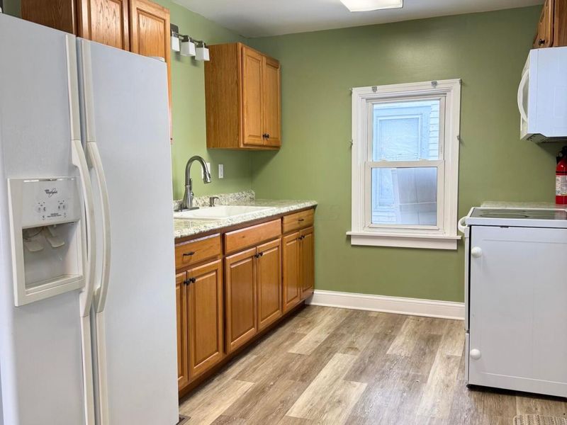 224 N Water Street, Loudonville, OH 44842 Photo 3