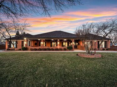 1813 Bahama Road, Lexington, KY 40509