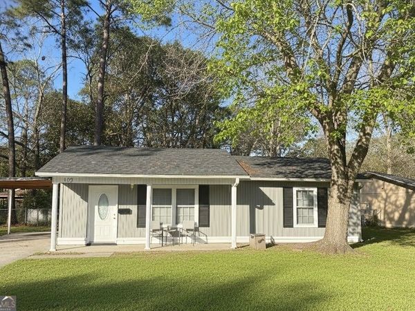 109 Pointe South Drive, Hinesville, GA 31313