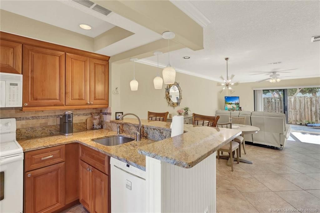9417 S Ocean Drive, Unit 41, Jensen Beach, FL 34957 Photo