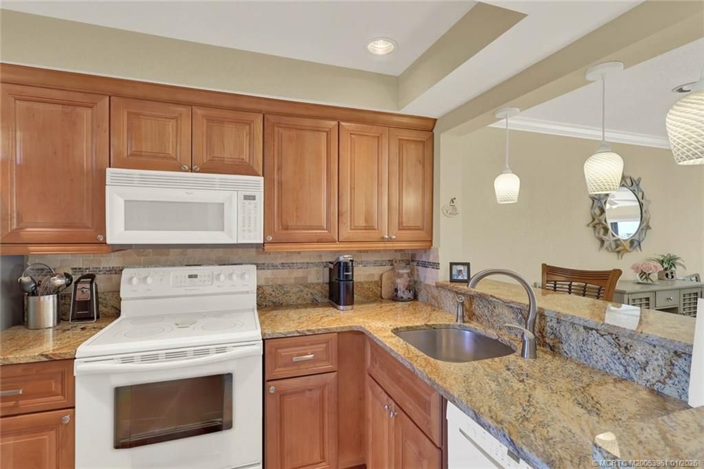 9417 S Ocean Drive, Unit 41, Jensen Beach, FL 34957 Photo