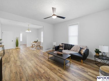 1035 E 2nd Street, Fremont, NE 68025