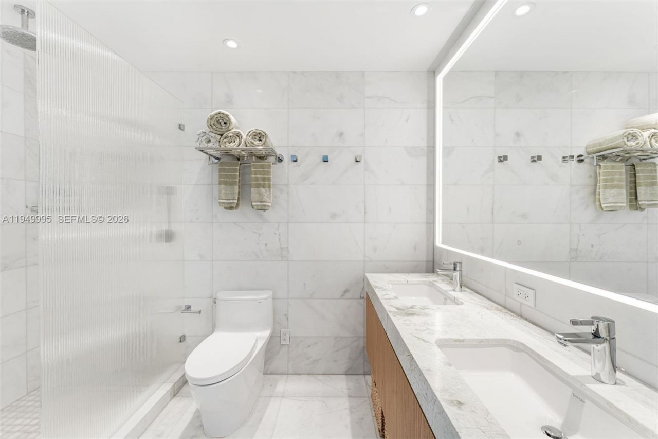 500 Alton Rd, Unit 2004, Miami Beach, FL 33139 Photo