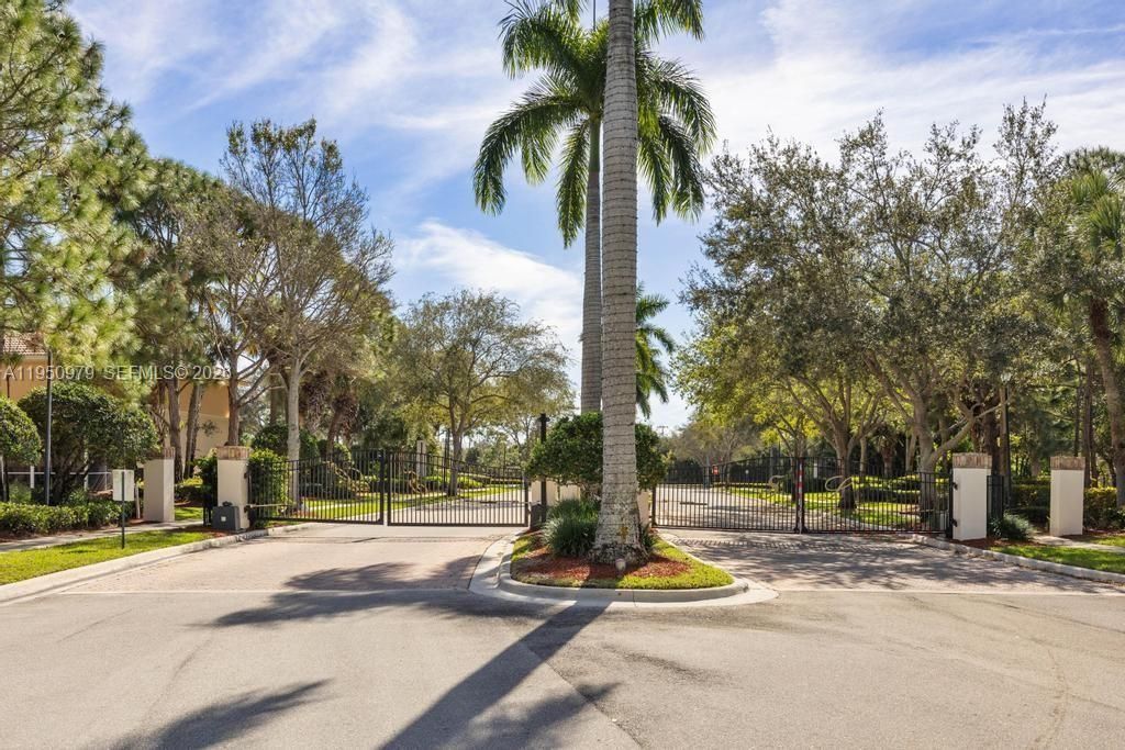 419 Rainbow Springs Ter, Royal Palm Beach, FL 33411 Photo