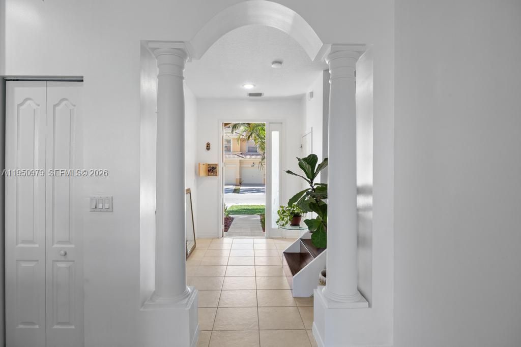 419 Rainbow Springs Ter, Royal Palm Beach, FL 33411 Photo