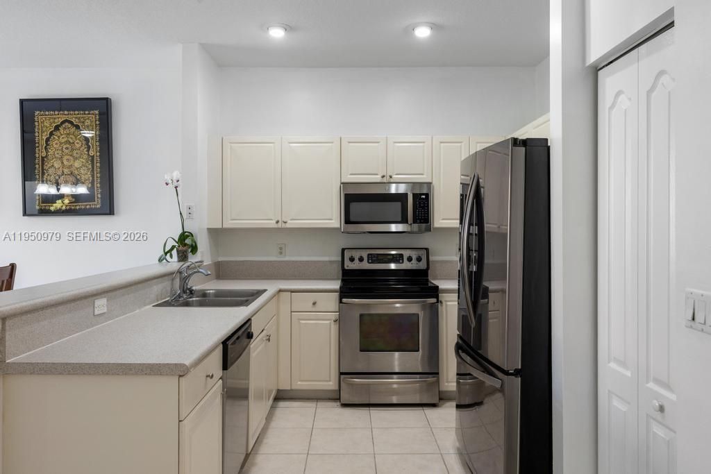 419 Rainbow Springs Ter, Royal Palm Beach, FL 33411 Photo