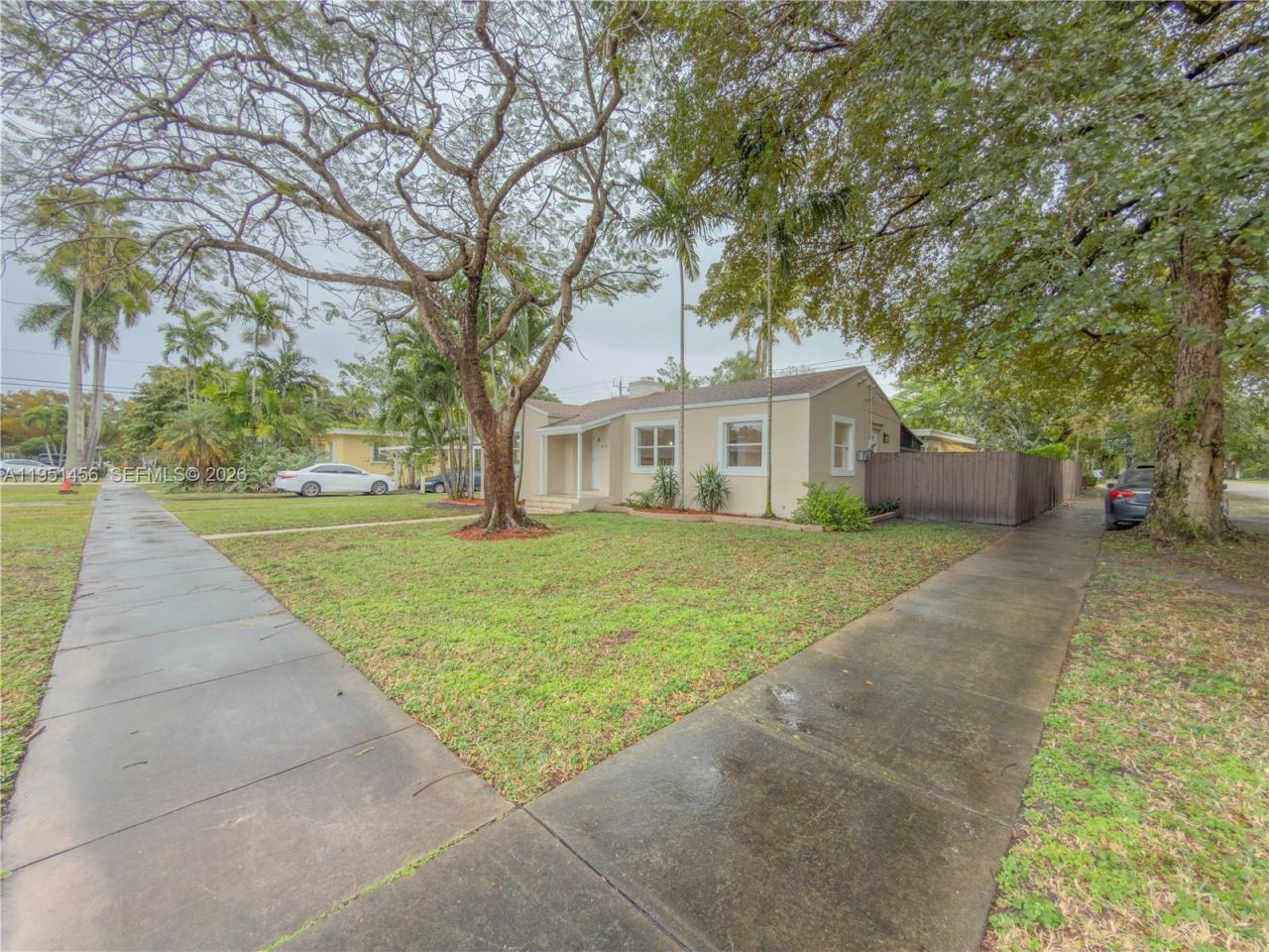 410 Pinecrest Dr, Miami Springs, FL 33166 Photo