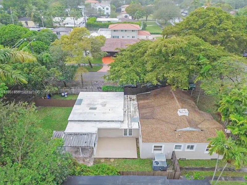 410 Pinecrest Dr, Miami Springs, FL 33166 Photo