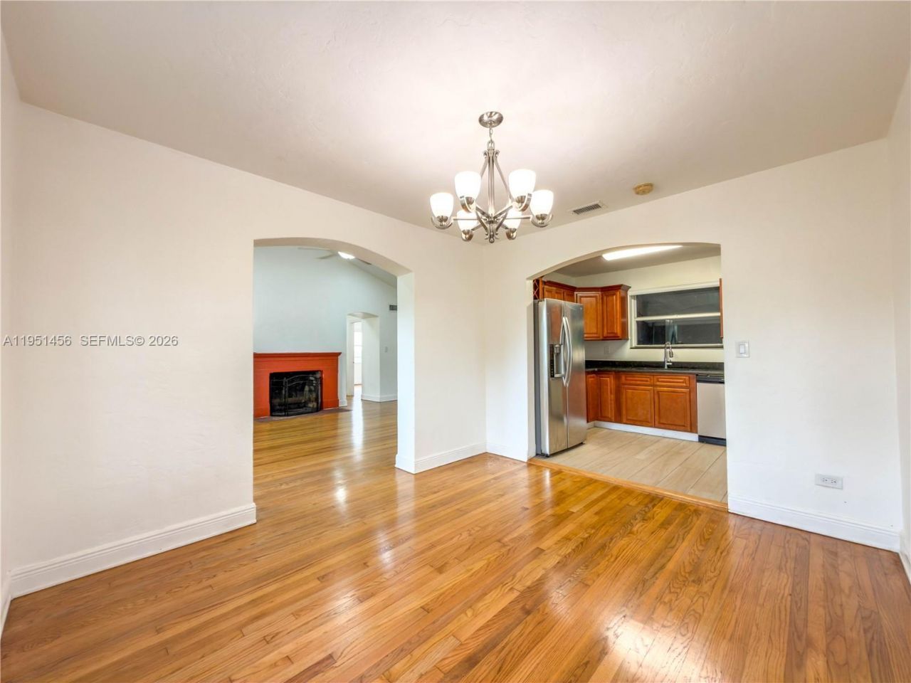 410 Pinecrest Dr, Miami Springs, FL 33166 Photo