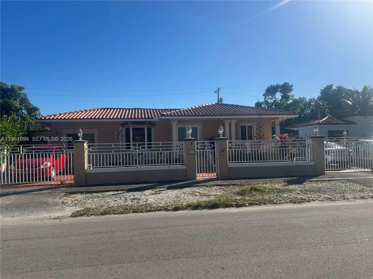 201 SW 51st Ct, Miami, FL 33134 Photo