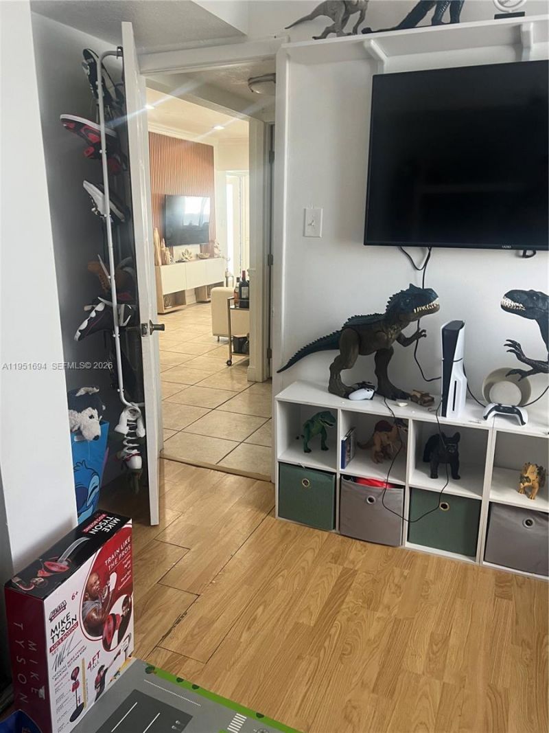 201 SW 51st Ct, Miami, FL 33134 Photo