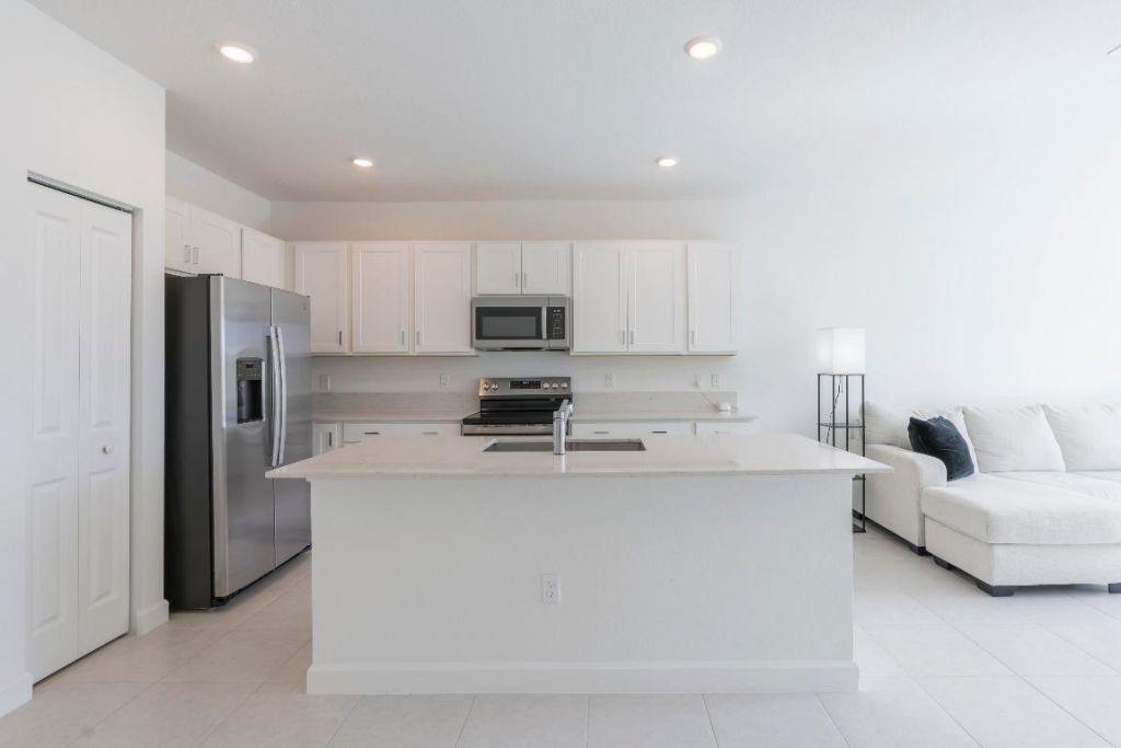 620 SE Lake Falls Street, Port Saint Lucie, FL 34984 Photo