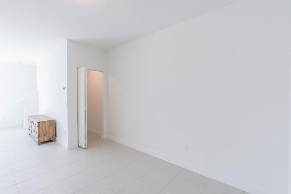 620 SE Lake Falls Street, Port Saint Lucie, FL 34984 Photo