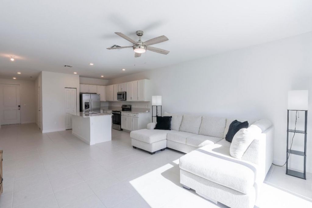 620 SE Lake Falls Street, Port Saint Lucie, FL 34984 Photo