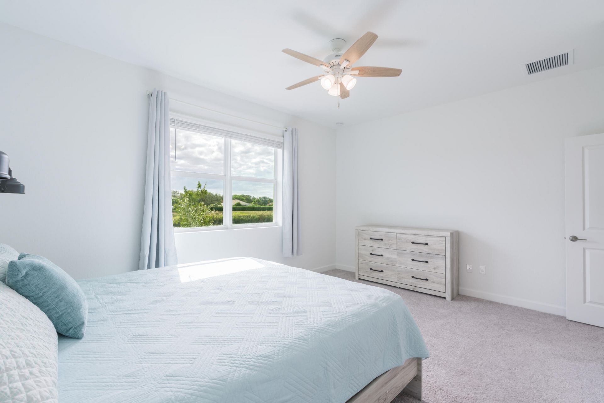 620 SE Lake Falls Street, Port Saint Lucie, FL 34984 Photo