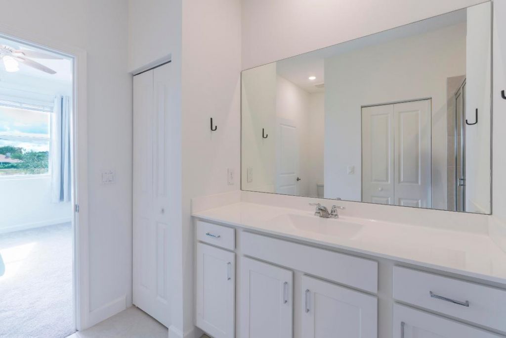 620 SE Lake Falls Street, Port Saint Lucie, FL 34984 Photo