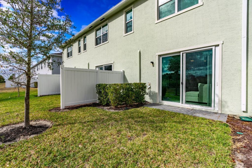 620 SE Lake Falls Street, Port Saint Lucie, FL 34984 Photo