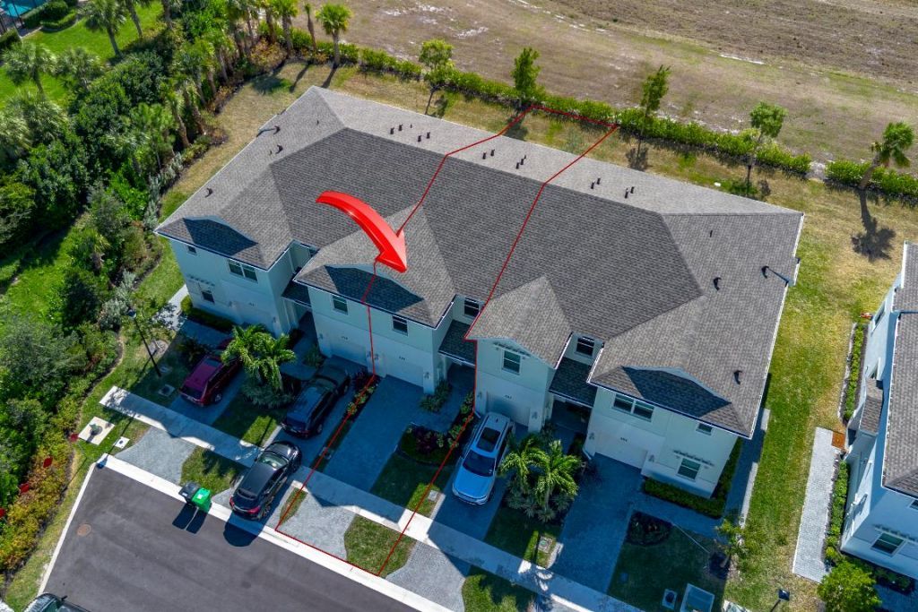 620 SE Lake Falls Street, Port Saint Lucie, FL 34984 Photo