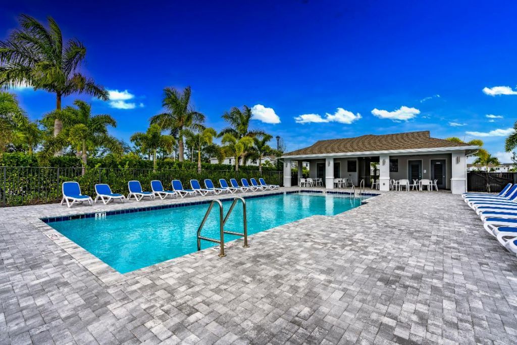 620 SE Lake Falls Street, Port Saint Lucie, FL 34984 Photo