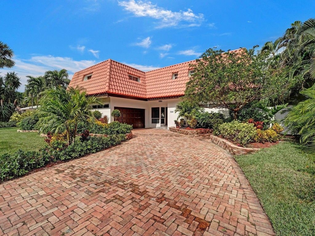 3261 Aqua Vista Drive, Pompano Beach, FL 33062 Photo