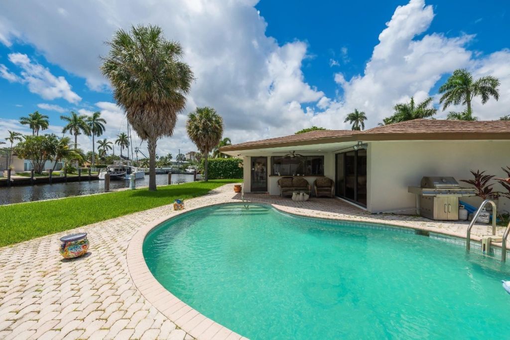 2200 SE 8th Street, Pompano Beach, FL 33062 Photo