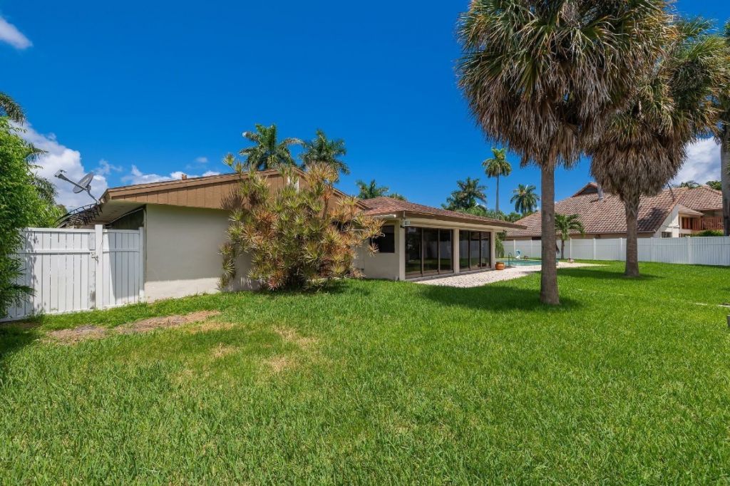 2200 SE 8th Street, Pompano Beach, FL 33062 Photo