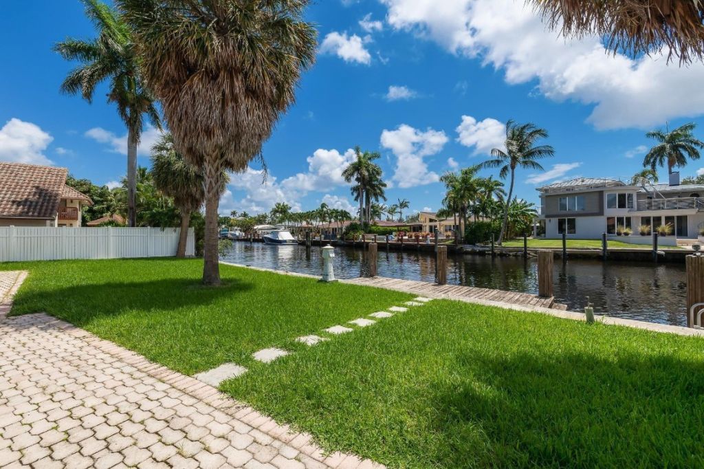 2200 SE 8th Street, Pompano Beach, FL 33062 Photo