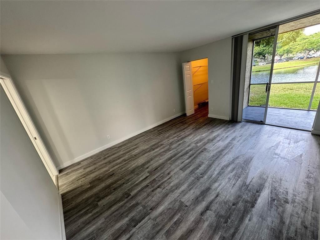 3101 NW 47th Terrace, Unit 121, Lauderdale Lakes, FL 33319 Photo