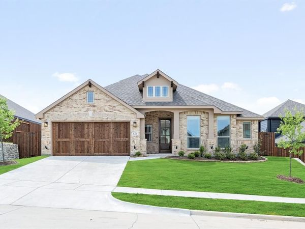 824 Alamo Court, DeSoto, TX 75115