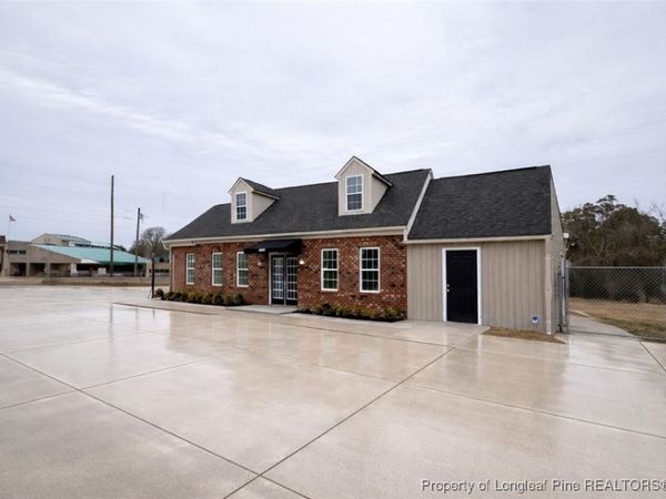 7670 Raeford Road, Fayetteville, NC 28304