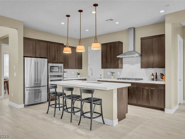 10172 Bismarck Palms Avenue, Las Vegas, NV 89166