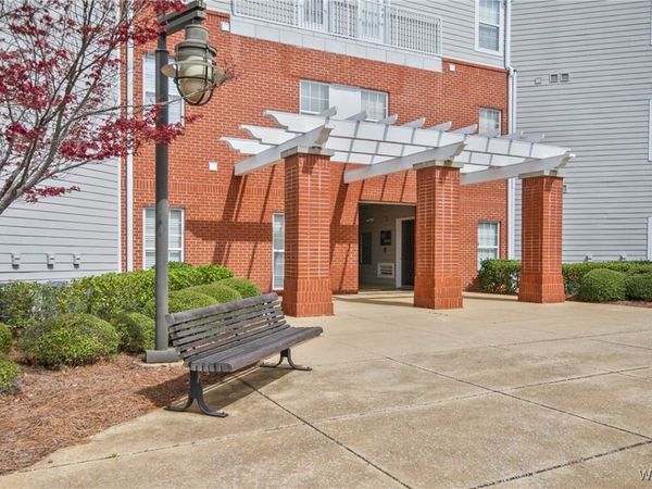 303 Helen Keller Boulevard, Unit A313, Tuscaloosa, AL 35404