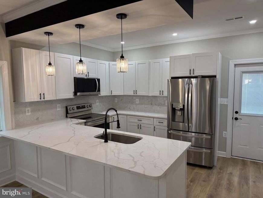 1604 Charlotte Avenue, Baltimore, MD 21224 Main Photo