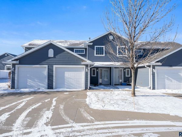 5311 Boxwood Pl, Unit 58, Sioux Falls, SD 57107