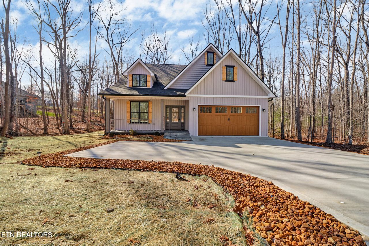 264 Westchester Drive, Crossville, TN 38558 Main Photo