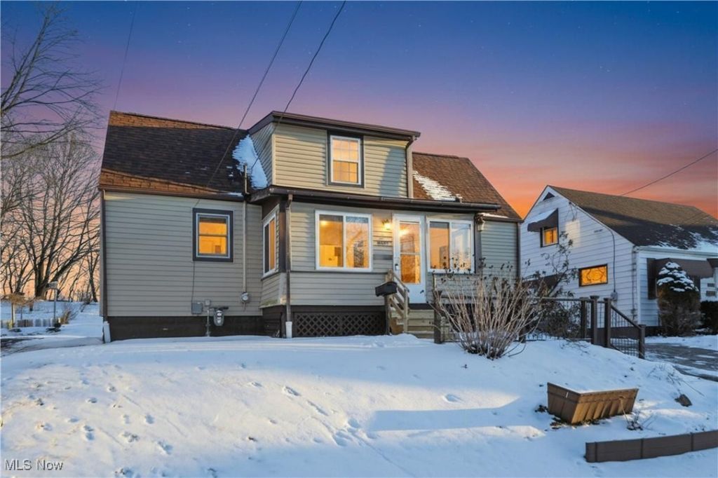 639 N Way Street, Barberton, OH 44203 Main Photo