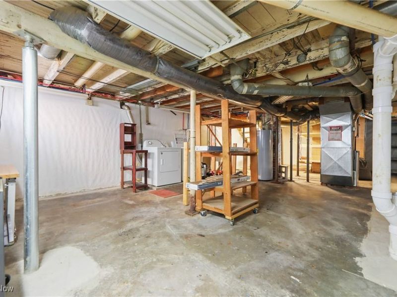 639 N Way Street, Barberton, OH 44203 Photo 25