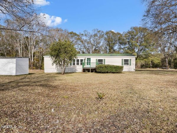 44170 WOODLAND Circle, Callahan, FL 32011