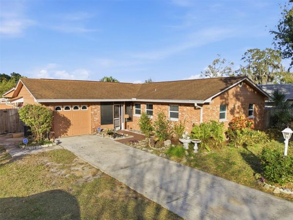 2019 W JOROME DRIVE, TAMPA, FL 33612