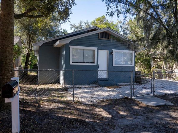 8122 N MARKS STREET, TAMPA, FL 33604