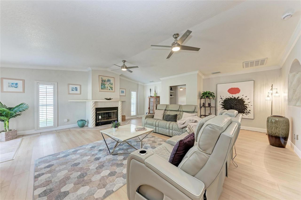 411 Harbor View Lane, Largo, FL 33770 Photo