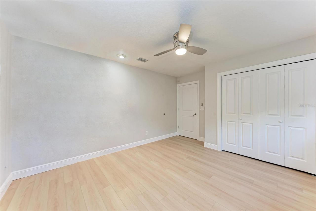 411 Harbor View Lane, Largo, FL 33770 Photo