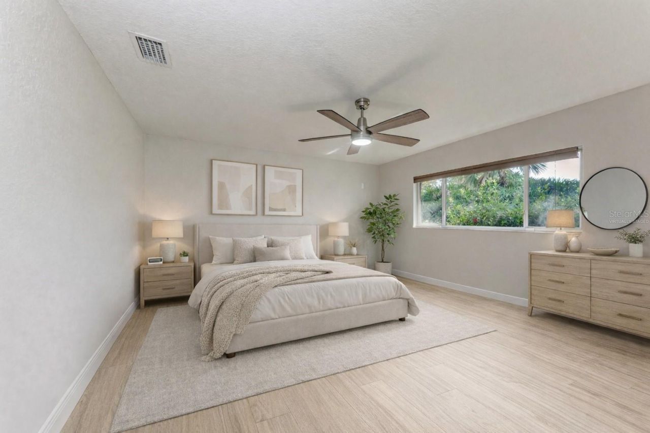 411 Harbor View Lane, Largo, FL 33770 Photo