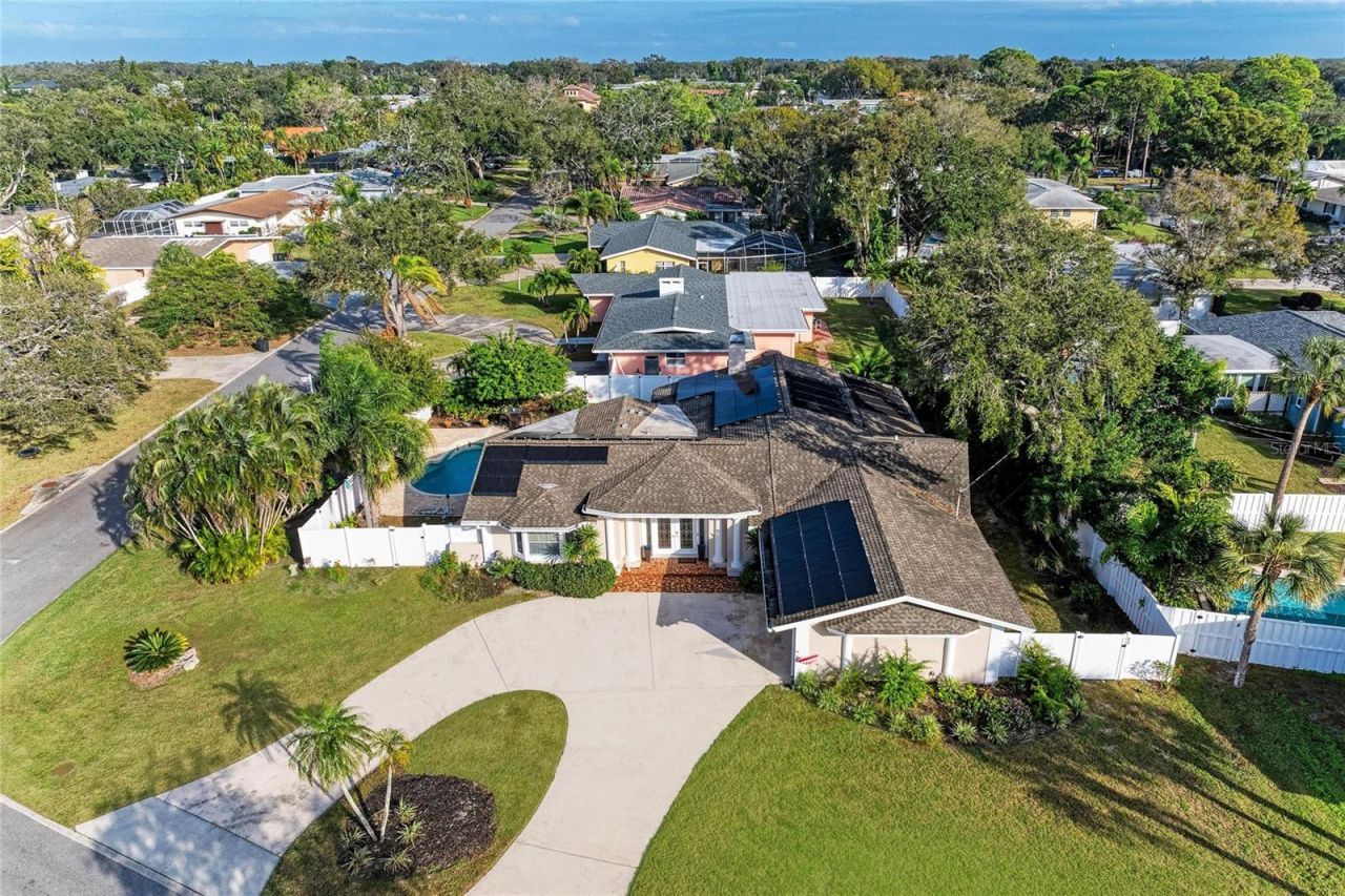 411 Harbor View Lane, Largo, FL 33770 Photo