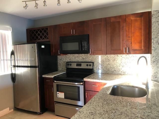 5200 NW 31st Ave, Unit 34, Fort Lauderdale, FL 33309 Photo