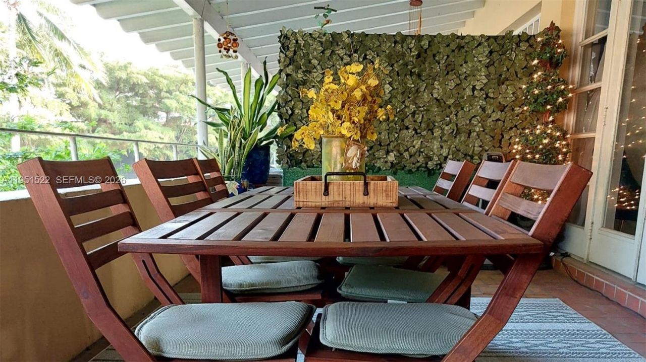 20 Park Dr, Unit 7, Bal Harbour, FL 33154 Photo